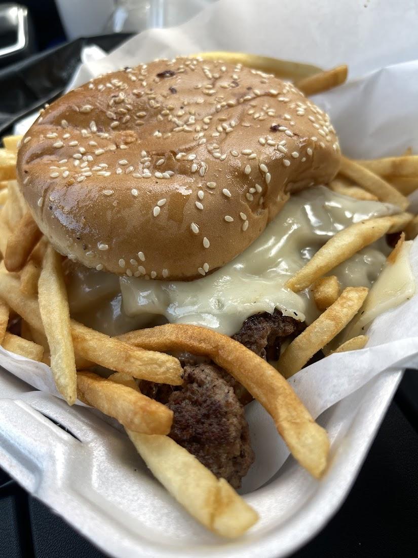 BIG BURGER & MAIN STREET PIZZA
